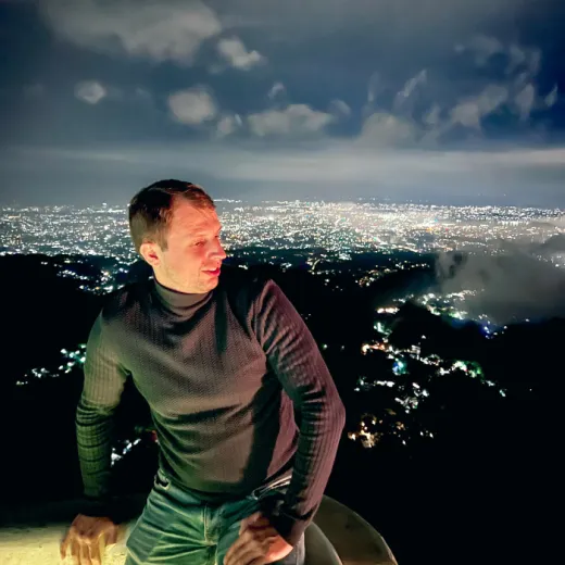 TravelToPH - Экскурсии / Туры - Храм Леи - Кафе Матана - Ботанический сад Террасас де Флорес - Жизнь в Небесах | VC-TLMCTFBGLVS-D1