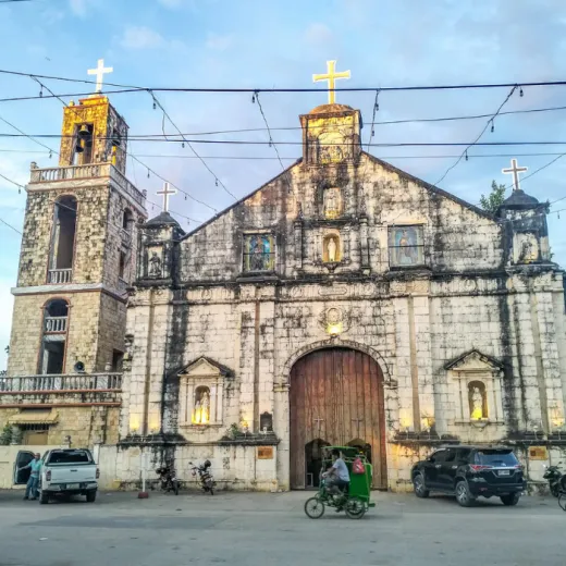 TravelToPH - Экскурсии / Туры - Вариант A - Утренний круиз по островам + дневная экскурсия по городу: остров Вирджин - остров Хилантагаан - Церковь Святого Петра Апостола - пещера Огтонг - пляж Кота | VB-OAMIHALTVIHILSPAPOCKB-D1