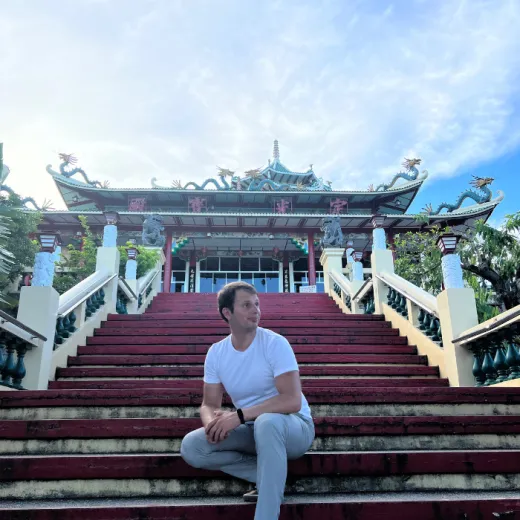 TravelToPH - Экскурсии / Туры - Китайский Даосский Храм - Океанариум Себу - Кафе Luminous Espresso Industry | VC-CTTCOPLEIC-D1