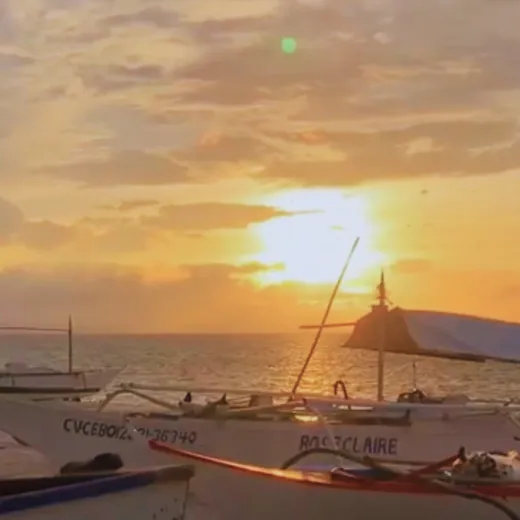 TravelToPH - Экскурсии / Туры - Круиз на закате: прогулка на лодке вдоль побережья Малапаскуа | VM-SCBTACOM-D1