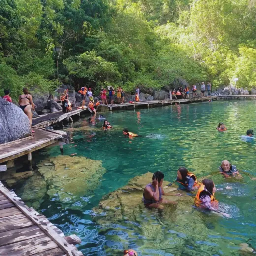 TravelToPH - Экскурсии / Туры - Расширенный тур по лагунам - Лагуны Близнецы - Озеро Барракуда - Озеро Каянган - Морской парк Сиете Пекадос - Затонувший корабль «Skeleton Wreck» - Яхт Клуб CYC Beach | LC-ELTTLBLKLSPMPSWCB-D1