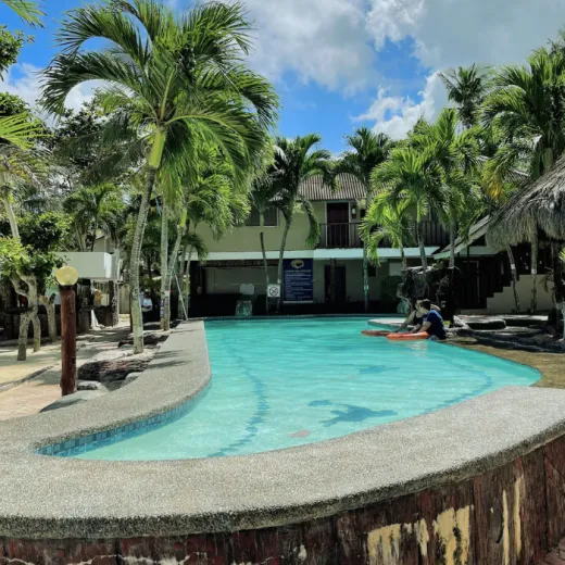 TravelToPH - Экскурсии / Туры - Тур по пляжам: Белый пляж Сантьяго - пляж Мангодлонг - пляж Бакхау | VC-BHRTSWBMBB-D1