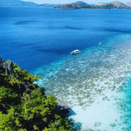 TravelToPH - Экскурсии / Туры - Расширенный тур по лагунам - Лагуны Близнецы - Озеро Барракуда - Озеро Каянган - Морской парк Сиете Пекадос - Затонувший корабль «Skeleton Wreck» - Яхт Клуб CYC Beach | LC-ELTTLBLKLSPMPSWCB-D1