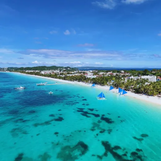 TravelToPH - Экскурсии / Туры - 15-минутный полет на вертолете вокруг Боркая: полет над пляжем Булабог - пляжем Пука - пляжем Динивид и Белым пляжем | VB-15MHFOBBPBDWB-D1