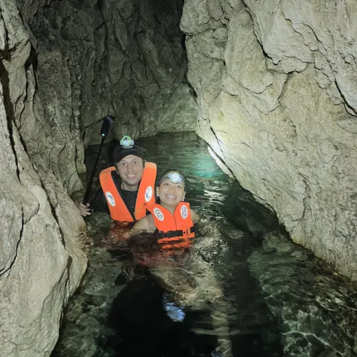 TravelToPH - Экскурсии / Туры - Церковь Лази - подземная река Самбулаван - старое зачарованное дерево Балете - курорт с видом на закат FIG | VS-LCSUROEBTFSVR-D1