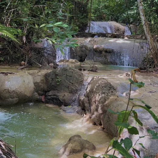 TravelToPH - Экскурсии / Туры - Утес Питого - водопадное приключение в эко-парке Зодиак Фолс - пляж Палитон | VS-PCZFWAEPPB-D1 TravelToPH - Экскурсии / Туры - Утес Питого - водопадное приключение в эко-парке Зодиак Фолс - пляж Палитон | VS-PCZFWAEPPB-D1