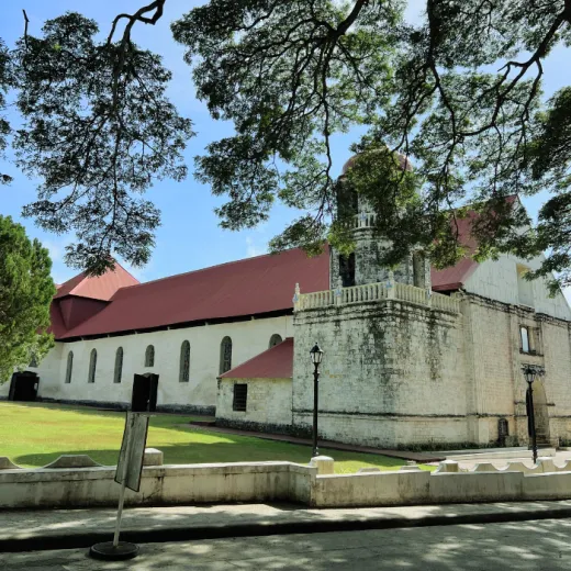 TravelToPH - Экскурсии / Туры - Церковь Лази - подземная река Самбулаван - старое зачарованное дерево Балете - курорт с видом на закат FIG | VS-LCSUROEBTFSVR-D1