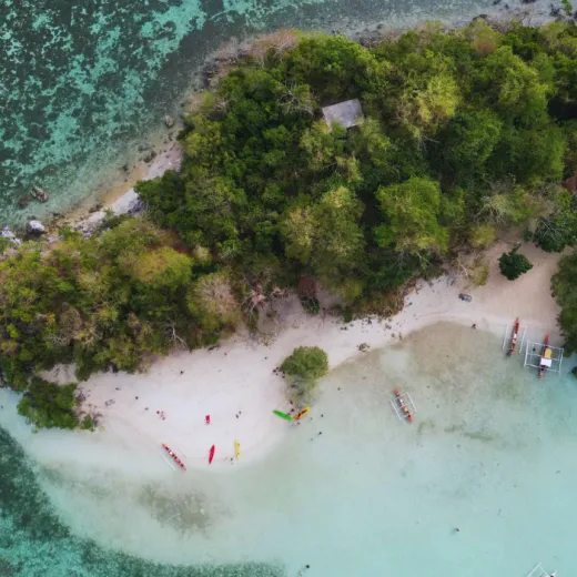 TravelToPH - Экскурсии / Туры - Расширенный тур по лагунам - Лагуны Близнецы - Озеро Барракуда - Озеро Каянган - Морской парк Сиете Пекадос - Затонувший корабль «Skeleton Wreck» - Яхт Клуб CYC Beach | LC-ELTTLBLKLSPMPSWCB-D1