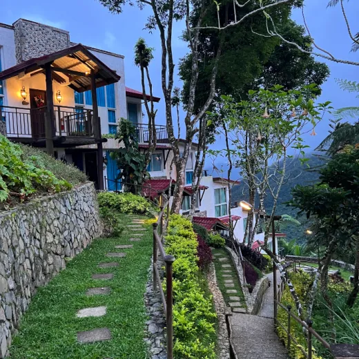 TravelToPH - Экскурсии / Туры - Вест 35 - Бувакан ни Алехандра - Лейквью Ле Жардин | VC-WBALLJ-D1