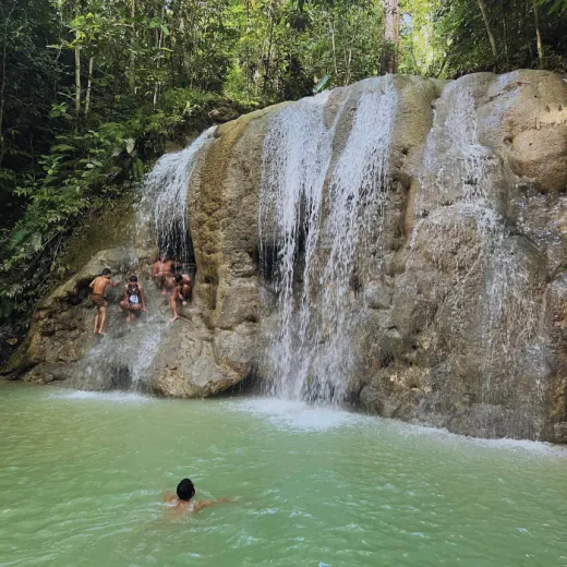 TravelToPH - Экскурсии / Туры - Утес Питого - водопадное приключение в эко-парке Зодиак Фолс - пляж Палитон | VS-PCZFWAEPPB-D1 TravelToPH - Экскурсии / Туры - Утес Питого - водопадное приключение в эко-парке Зодиак Фолс - пляж Палитон | VS-PCZFWAEPPB-D1