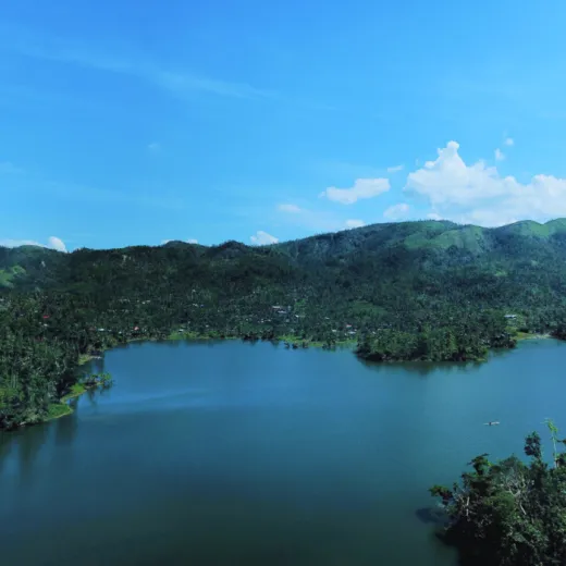 TravelToPH - Экскурсии / Туры - Полет на самолете Cessna 182: остров Баликасаг – Панглао – Шоколадные холмы | VB-CSFBPCH-D1