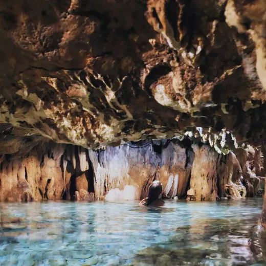 TravelToPH - Экскурсии / Туры - Природный и приключенческий тур по острову: парк озера Данао - пещера Букилат - пещера Тимубо - пляж Сантьяго Бэй - курорт Мангодлонг Рок | VC-INATLDPBCTCSBBMRR-D1