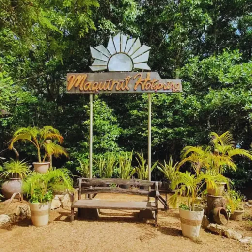 TravelToPH - Экскурсии / Туры - Обзорная экскурсия по городу Корон - Сувенирный Магазин - Парк Луалати - Гора Тапиас - Фабрика кешью - Горячий источник Макинид | LC-CCSCLPMTCCHMHS-D1