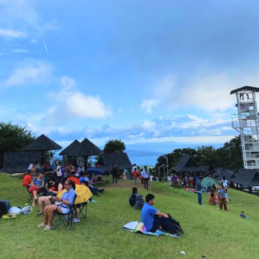 TravelToPH - Экскурсии / Туры - Город Тагайтай - вулкан Таал - пикниковый комплекс Тагайтай | LM-TCTVTPG-D1