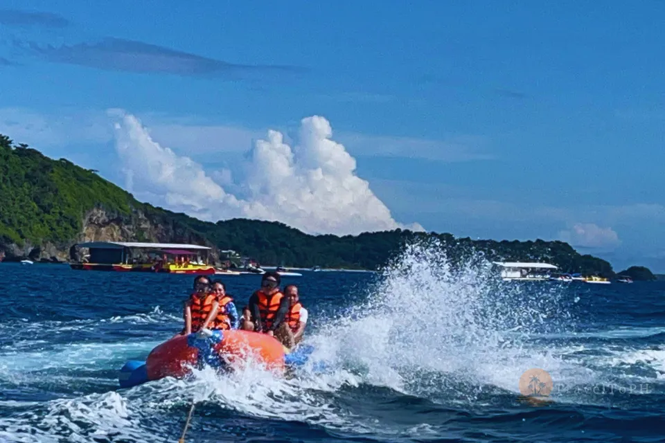 Катание на банане в Боракае | VB-BBRB Катание на банане в Боракае | VB-BBRB