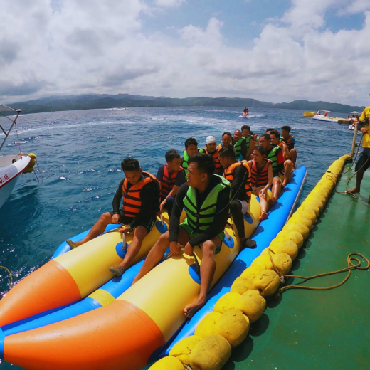 TravelToPH - Экскурсии / Туры - Катание на банане на Боракай | VB-BBRIB-D1